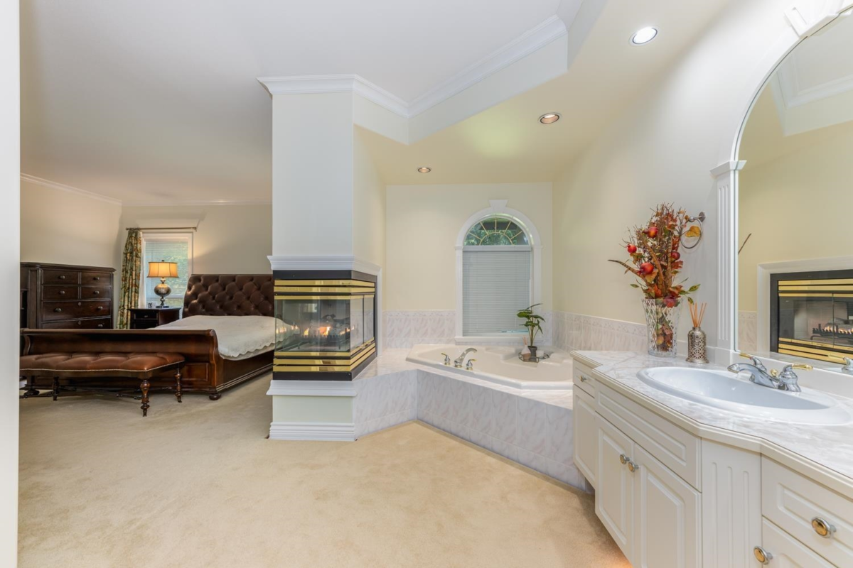 Guest Bathroom Photo of 13966 26 Avenue, Surrey, BC