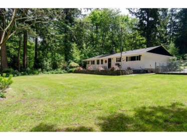 13715 28 Avenue, Surrey, BC, Elgin Chantrell — 3 bed single family residence for sale