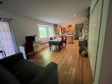 13715 28 Avenue, Surrey, BC, Surrey — Single Family Residence for sale