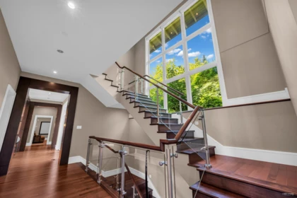 Staircase Photo of 2705 Highview Place, West Vancouver, BC