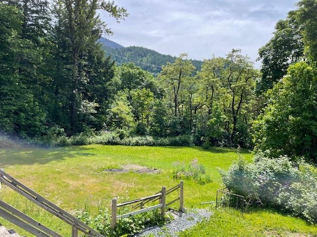 Kitchen Island Photo of 31244 Mary Street, Yale, BC