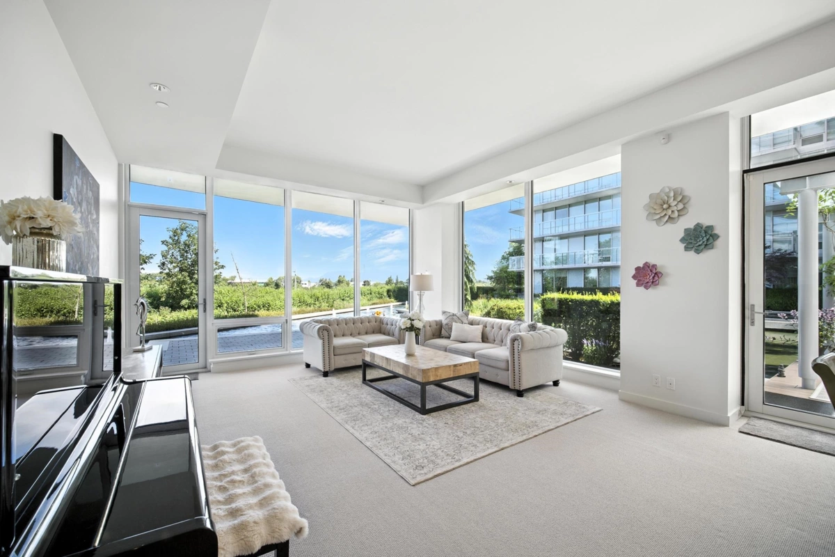 Kitchen Photo of 101 6611 Pearson Way, Richmond, BC