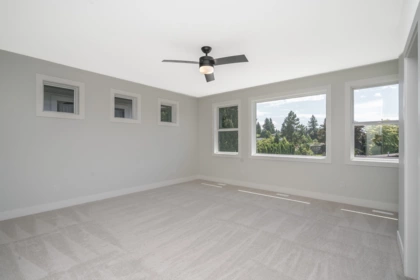 Entry Foyer Photo of 34059 Woodbine Street, Abbotsford, BC