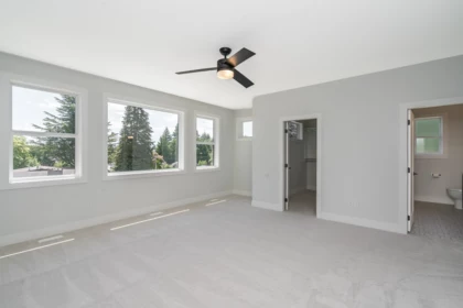 Hallway Photo of 34059 Woodbine Street, Abbotsford, BC