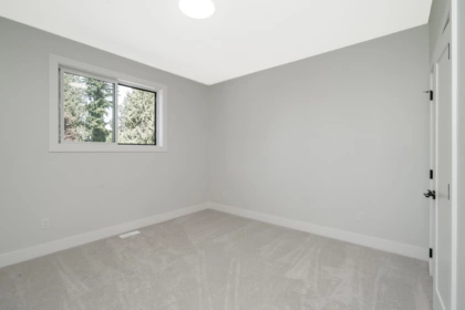 Laundry Room Photo of 34059 Woodbine Street, Abbotsford, BC