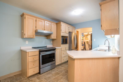 305 1220 Fir Street, White Rock, BC, White Rock — Apartment/Condo for sale
