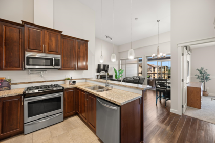 618 2860 Trethewey Street, Abbotsford, BC, Abbotsford — Apartment/Condo for sale