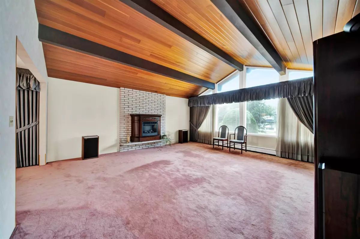 Primary Bedroom Photo of 3760 Bargen Drive, Richmond, BC