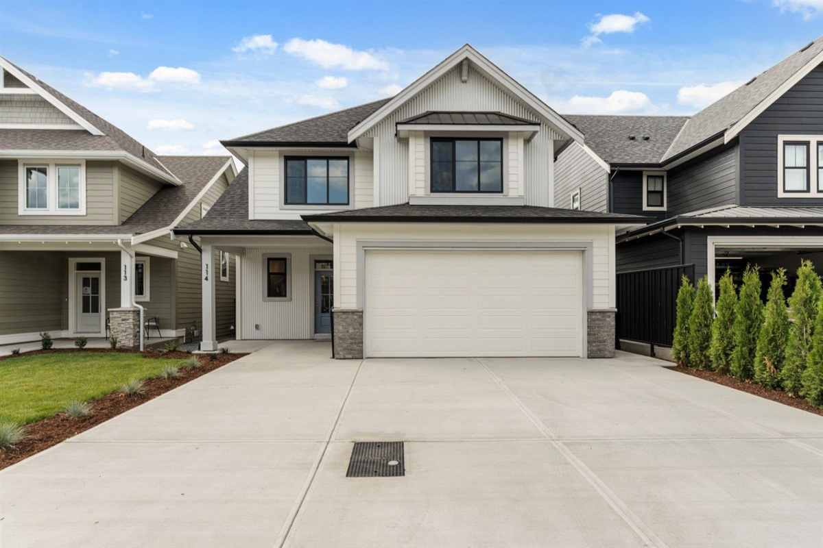 Fitness Center Photo Near 114 46211 Promontory Road, Chilliwack, BC