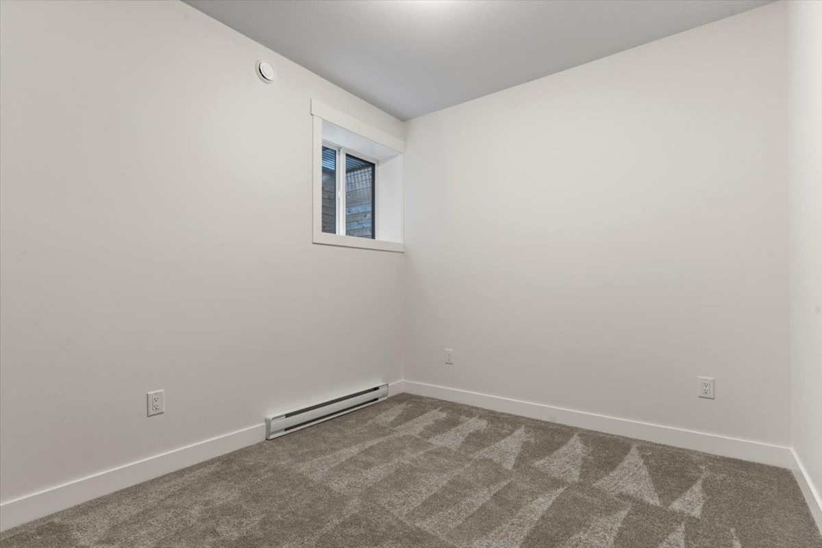 Front Yard Photo of 114 46211 Promontory Road, Chilliwack, BC