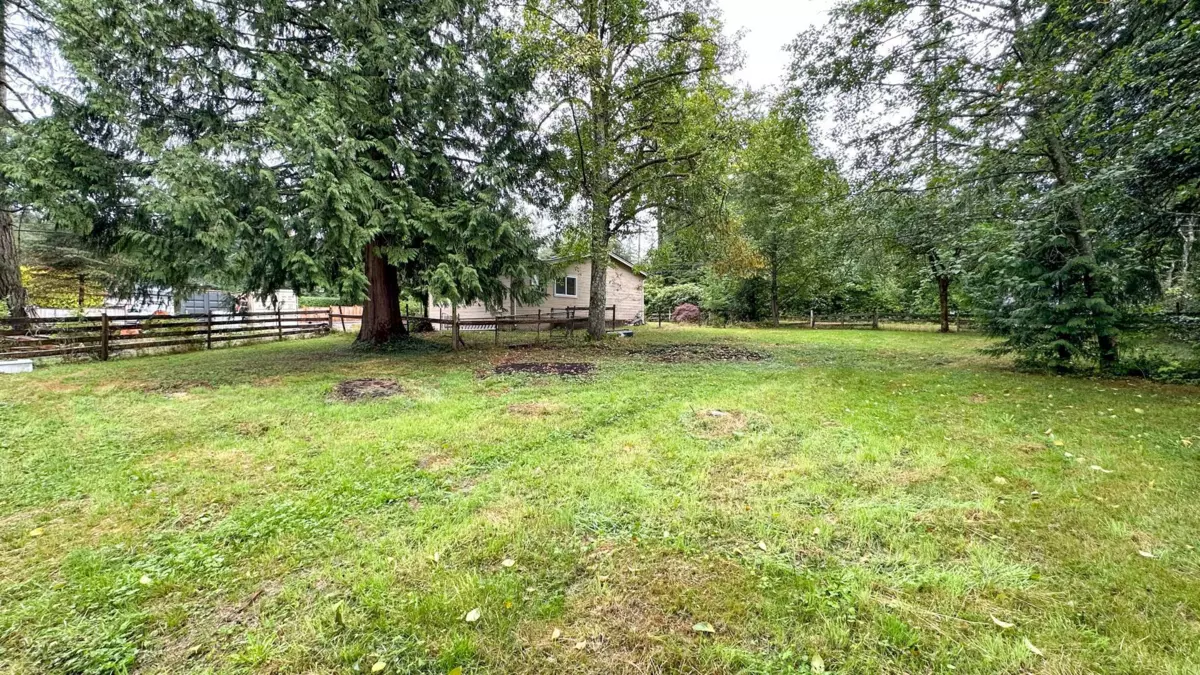 Community Amenities Photo (Clubhouse) of 11185 272 Street, Maple Ridge, BC