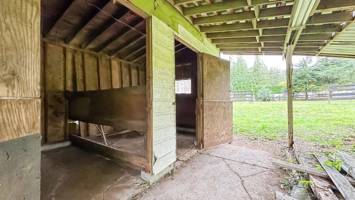 Outdoor Deck Photo of 11185 272 Street, Maple Ridge, BC