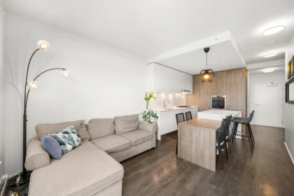 3208 1955 Alpha Way, Burnaby, BC, Burnaby — Apartment/Condo for sale