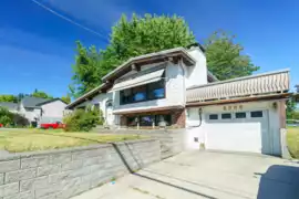 8086 Cedar Street, Mission, BC
