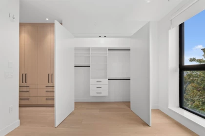 Laundry Room Photo of 4470 Ash Street, Vancouver, BC