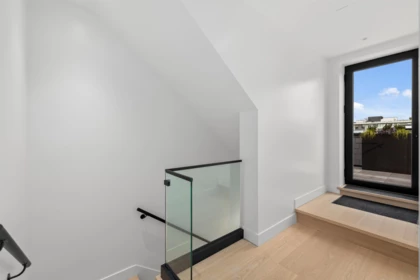 Staircase Photo of 4470 Ash Street, Vancouver, BC