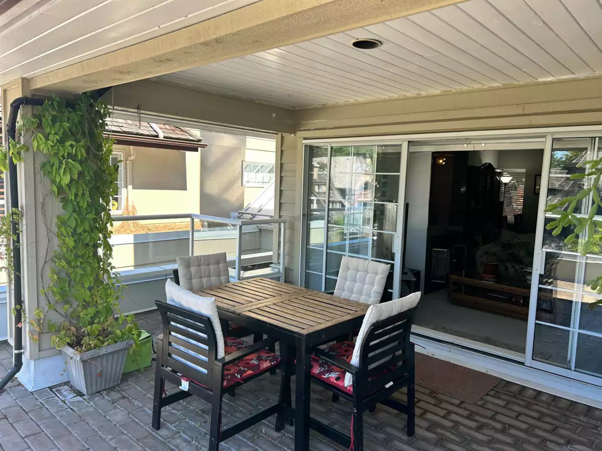 Exterior Front Photo of 201 3421 Curle Avenue, Burnaby, BC