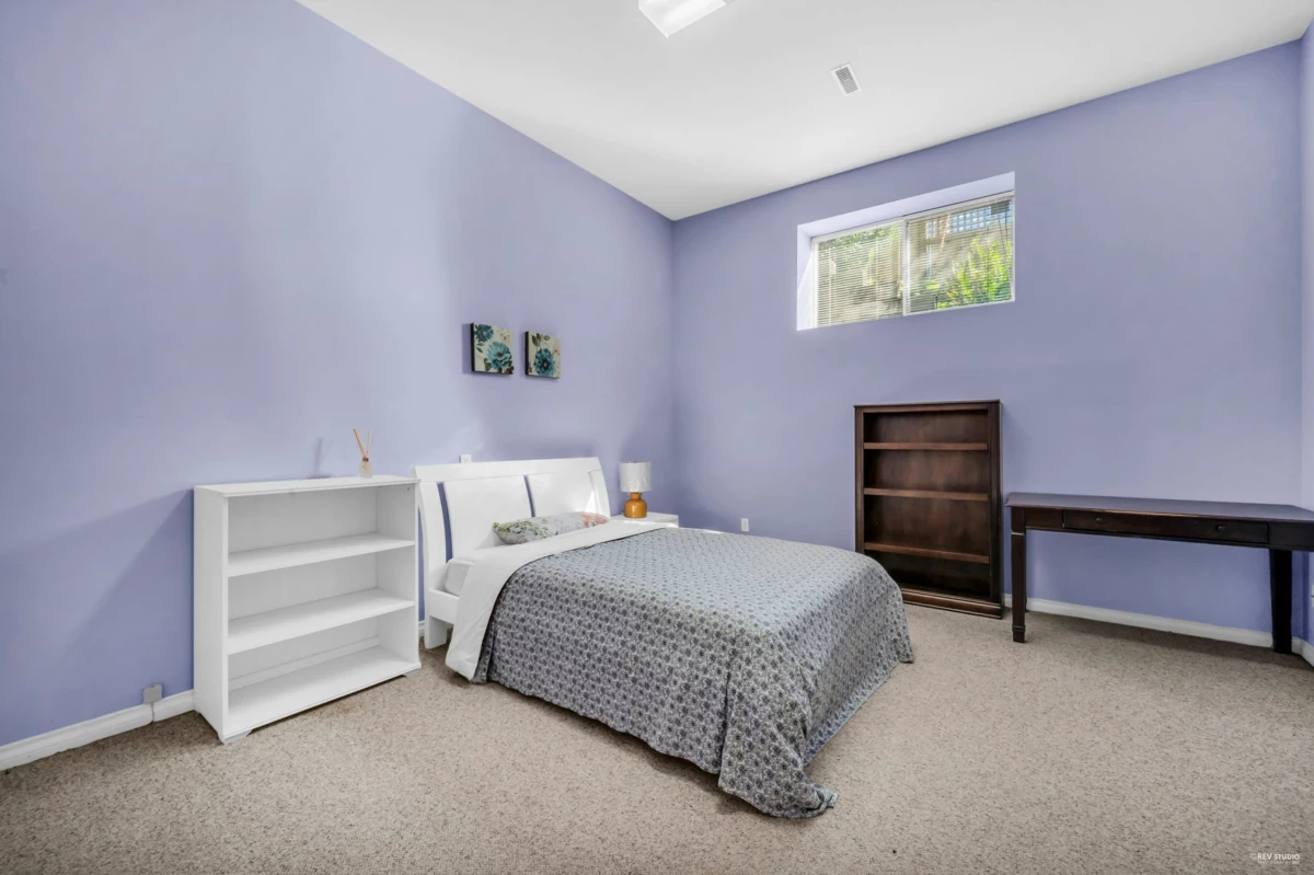 Garden / Landscaping Photo of 3945 Braemar Place, North Vancouver, BC