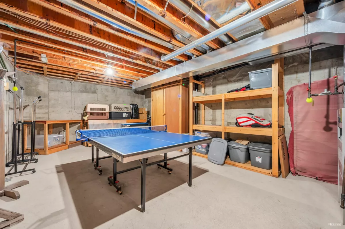 Outdoor Kitchen Photo of 3945 Braemar Place, North Vancouver, BC