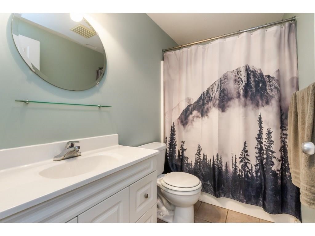 Mudroom Photo of 2277 Rainier Street, Abbotsford, BC