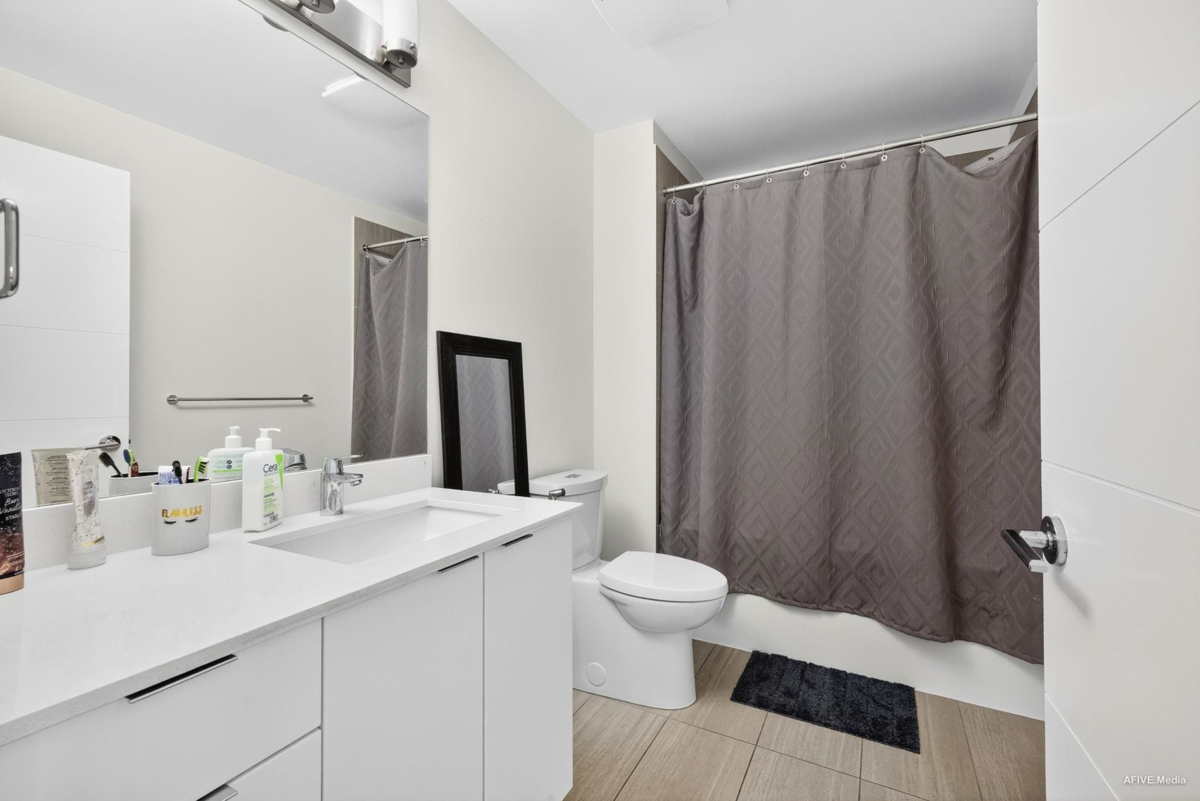 Primary Bathroom Photo of 201 6960 Nicholson Road, Delta, BC