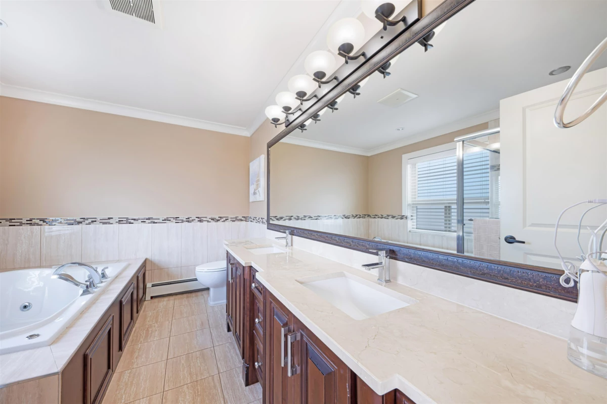 Backyard Photo of 10248 124a Street, Surrey, BC