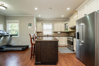 Pantry Photo of 27680 Signal Court, Abbotsford, BC