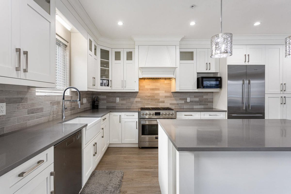 Breakfast Nook Photo of 20417 Hartnell Avenue, Maple Ridge, BC