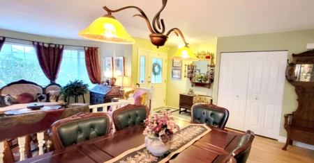 356 Chestnut Avenue, Harrison Hot Springs, BC, Harrison Hot Springs — Single Family Residence for sale
