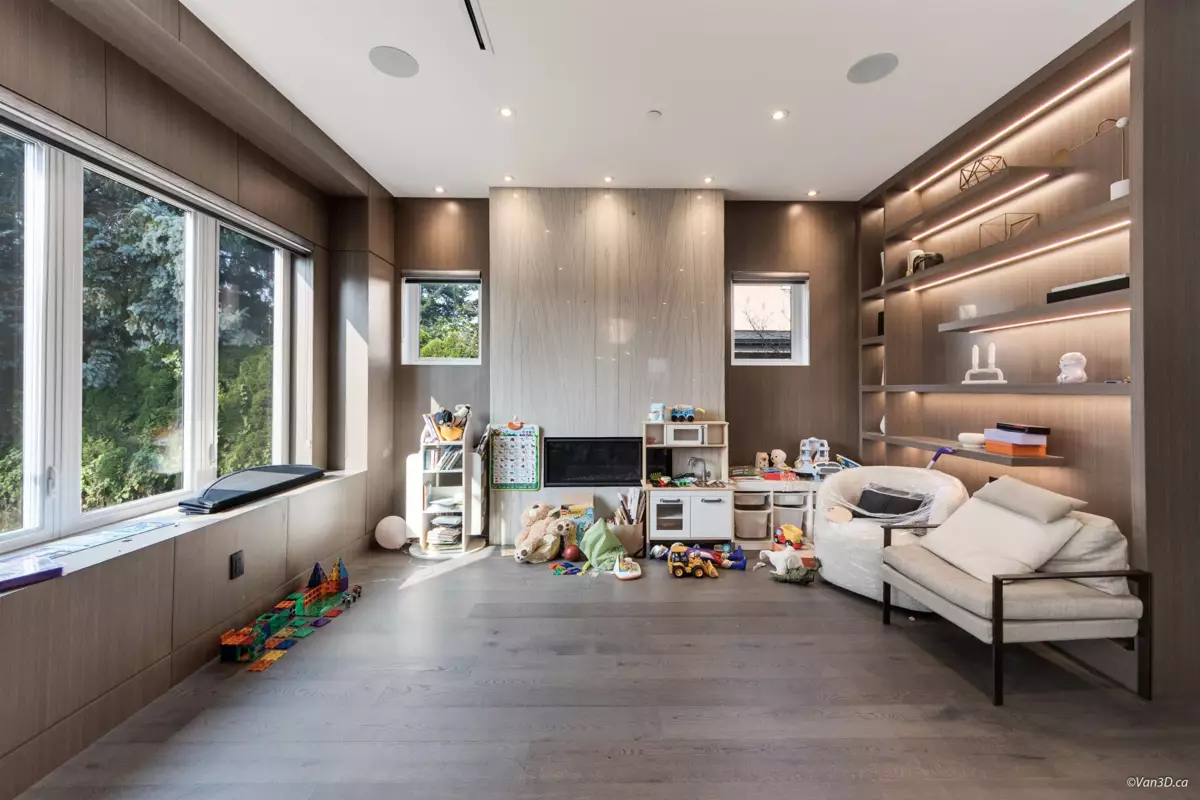 Family Room Photo of 1041 W 53rd Avenue, Vancouver, BC