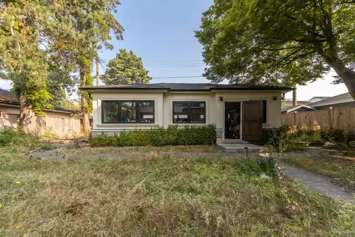 Fitness Center Photo Near 1041 W 53rd Avenue, Vancouver, BC