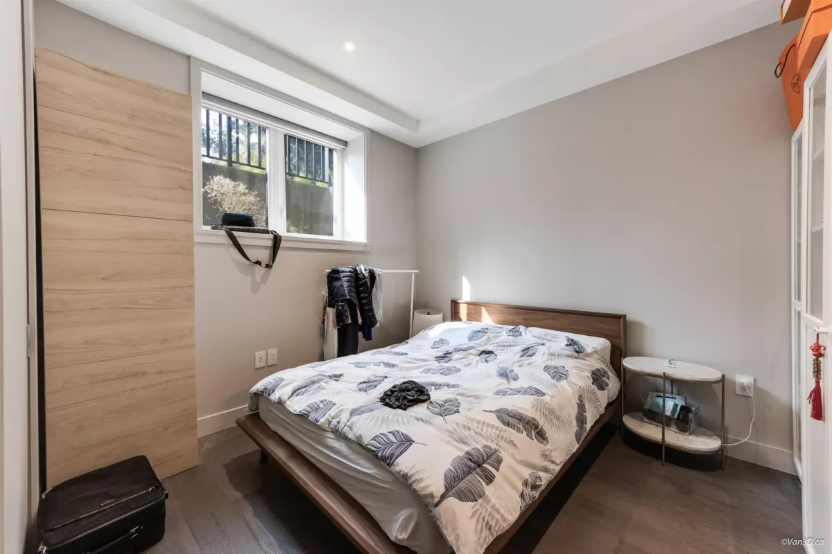 Garden / Landscaping Photo of 1041 W 53rd Avenue, Vancouver, BC