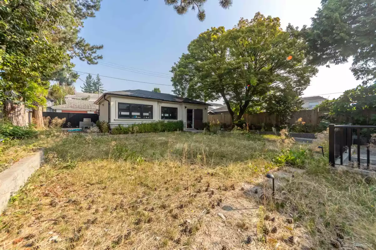 Street View Photo of 1041 W 53rd Avenue, Vancouver, BC