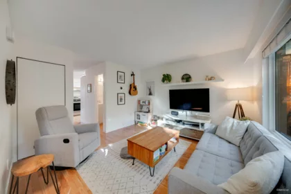 202 9061 Horne Street, Burnaby, BC, Burnaby — Townhouse for sale