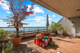 48 2250 Folkestone Way, West Vancouver, BC