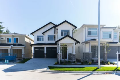 7534 205a Street, Langley, BC, Willoughby Heights — 5 bed single family residence for sale