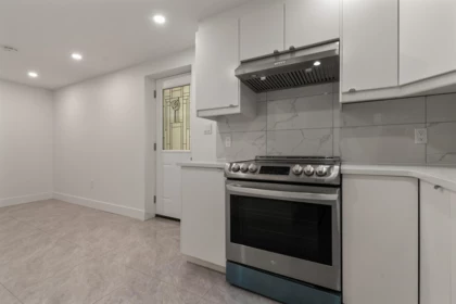 Kitchen Photo of 6755 Lorne Drive, Chilliwack, BC