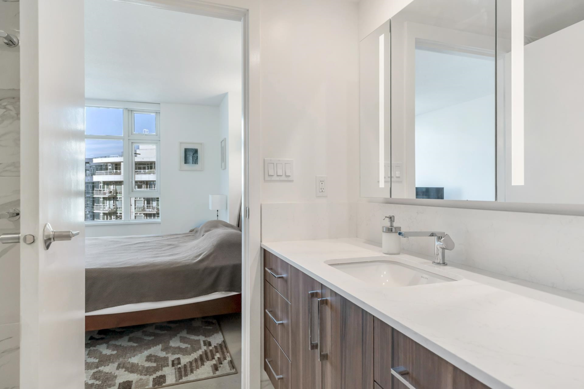 Front Yard Photo of 1608 198 Aquarius Mews, Vancouver, BC