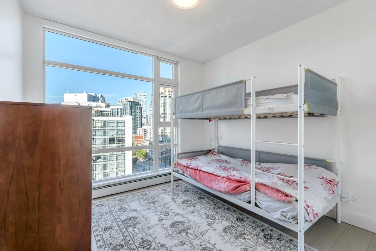 Hallway Photo of 1608 198 Aquarius Mews, Vancouver, BC