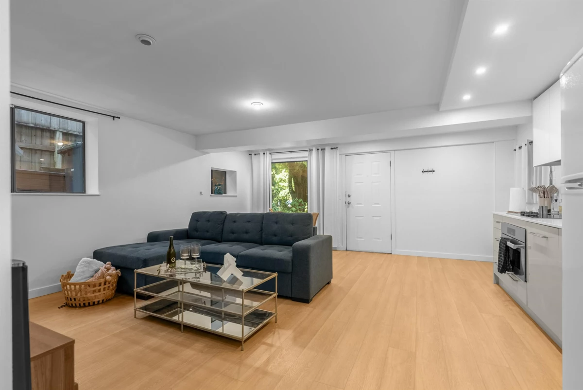 Mudroom Photo of 1835 Arborlynn Drive, North Vancouver, BC