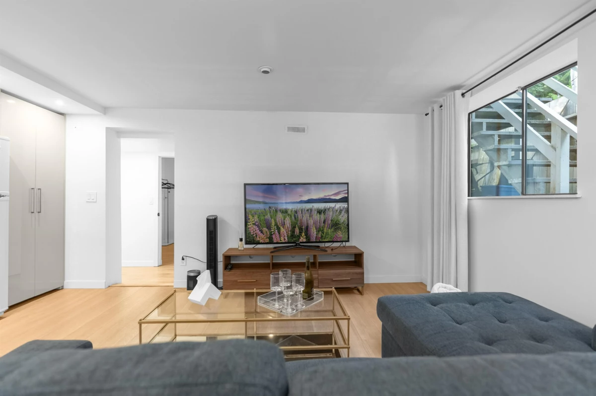 Office / Den Photo of 1835 Arborlynn Drive, North Vancouver, BC