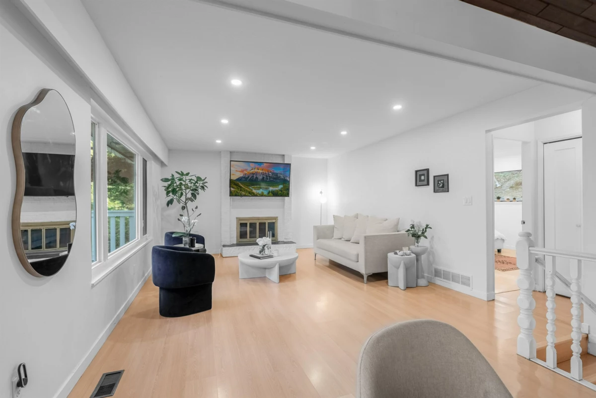 Pantry Photo of 1835 Arborlynn Drive, North Vancouver, BC