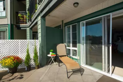 213 9098 Halston Court, Burnaby, BC, Burnaby — Apartment/Condo for sale