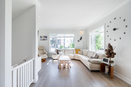 205 2277 Oak Meadows Drive, Surrey, BC, Surrey — Townhouse for sale