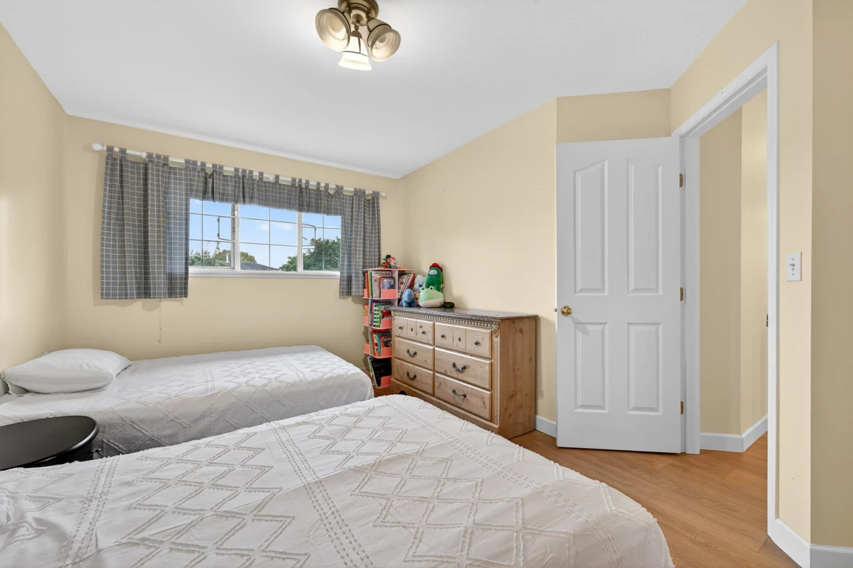 Backyard Photo of 5663 186a Street, Surrey, BC