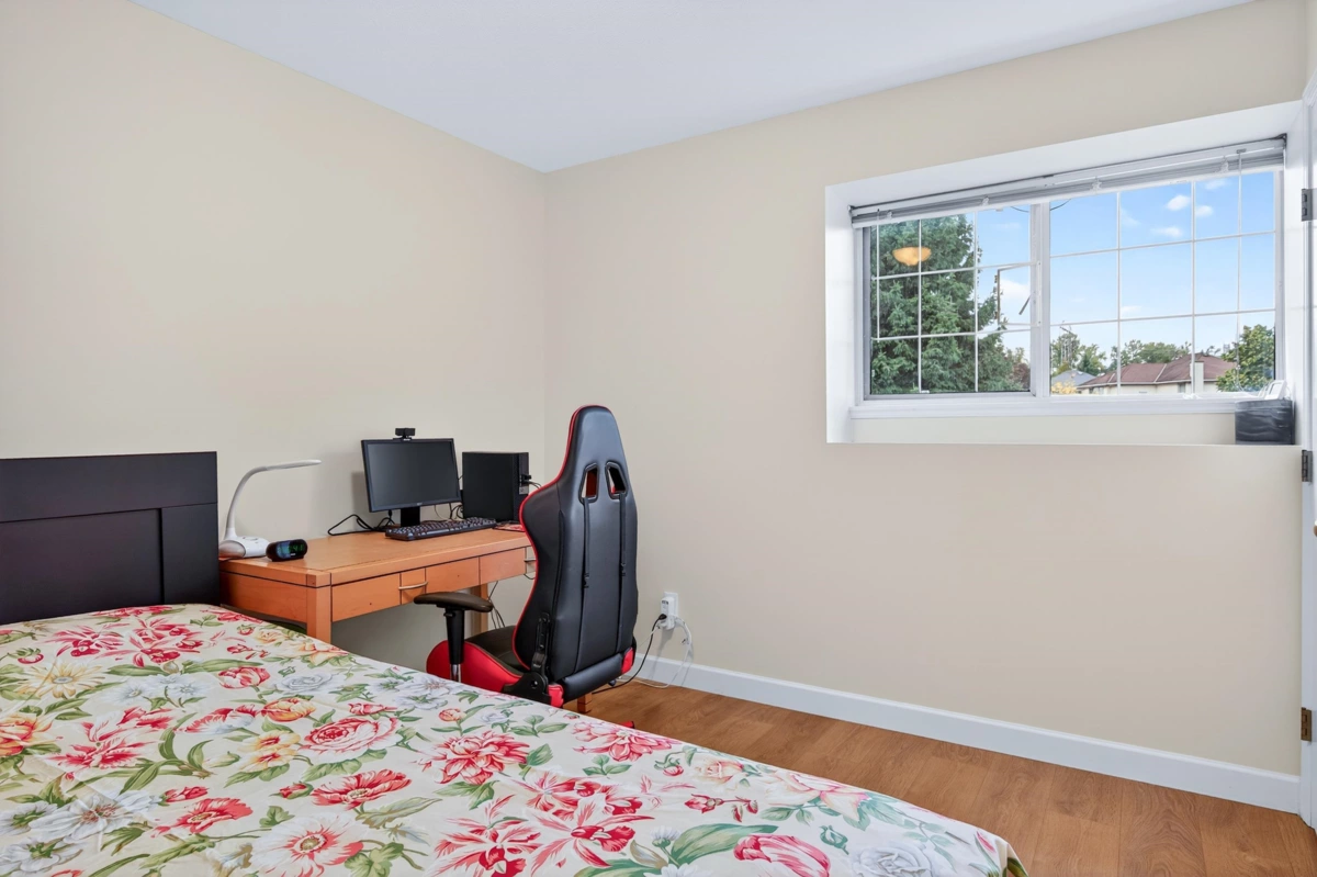 Hot Tub / Spa Photo of 5663 186a Street, Surrey, BC