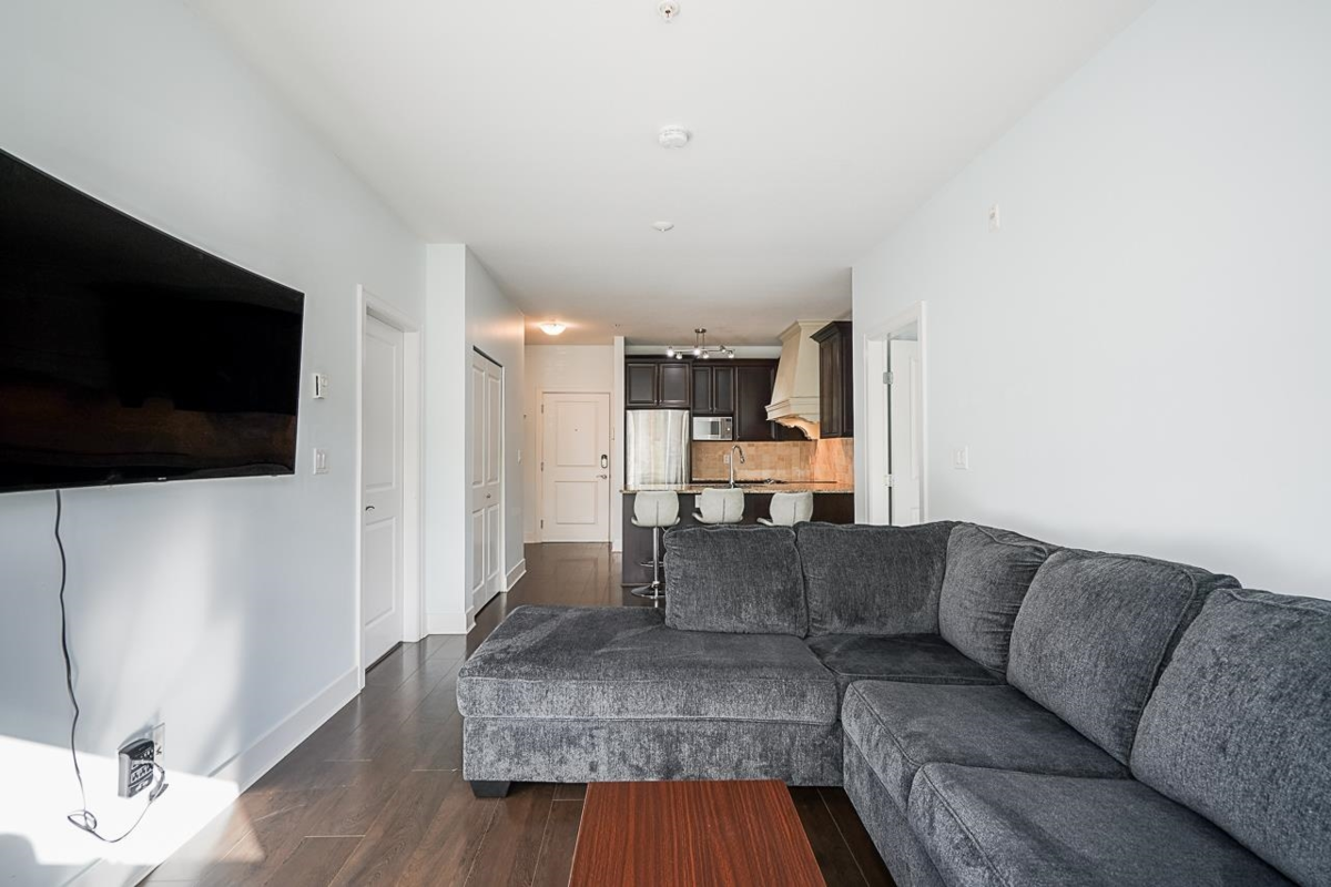 Bedroom 3 Photo of 316 6480 195a Street, Surrey, BC