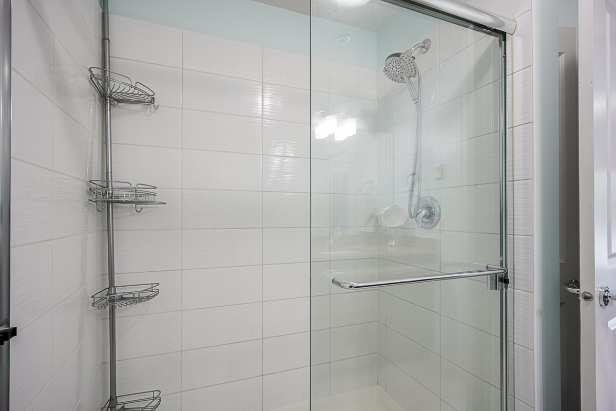 Mudroom Photo of 316 6480 195a Street, Surrey, BC