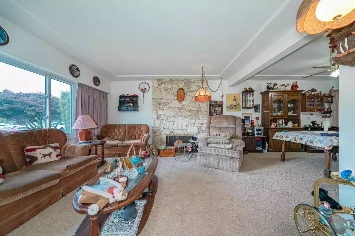 Kitchen Photo of 4277 Castlewood Crescent, Burnaby, BC