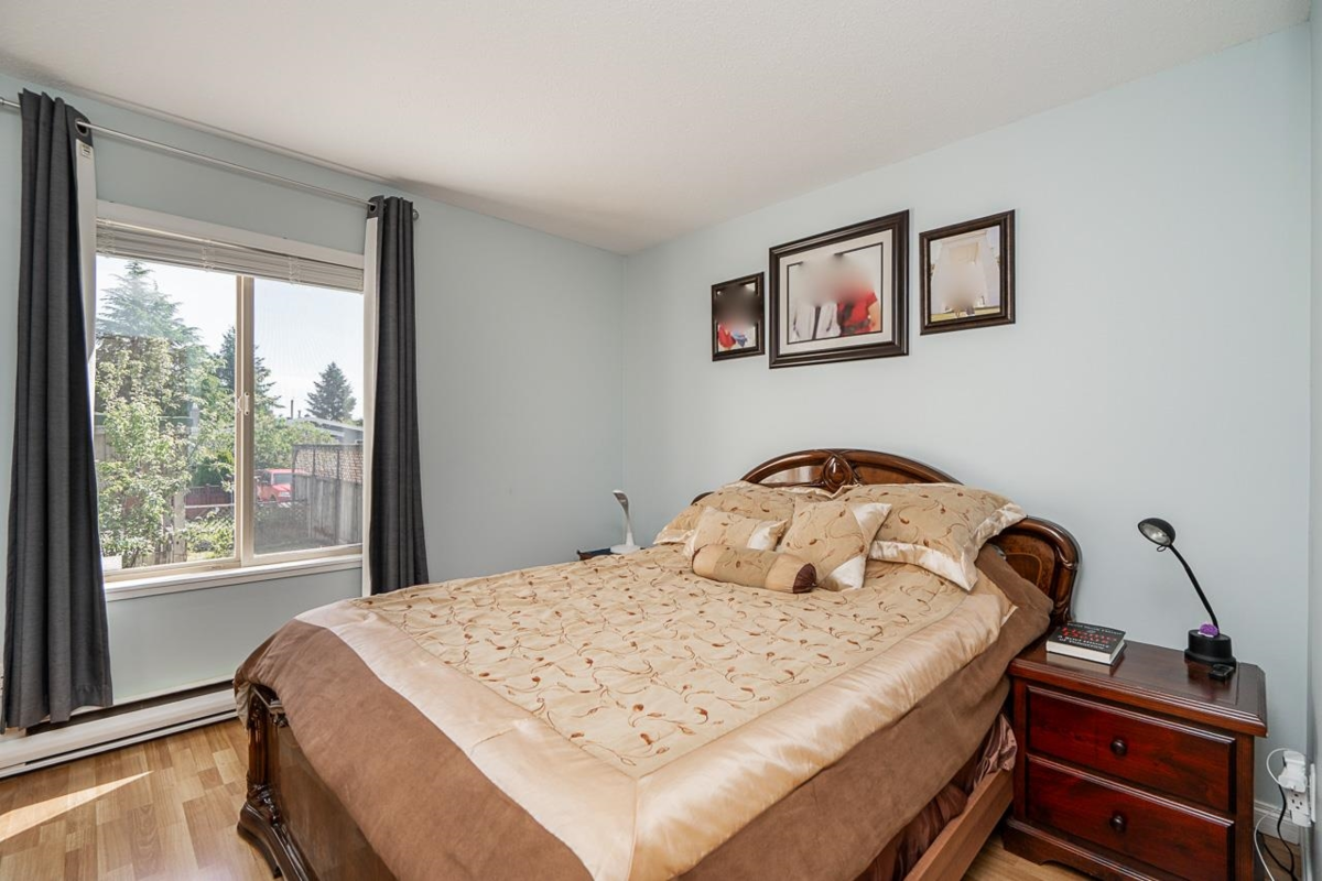 Loft / Bonus Room Photo of 6094 Walker Avenue, Burnaby, BC